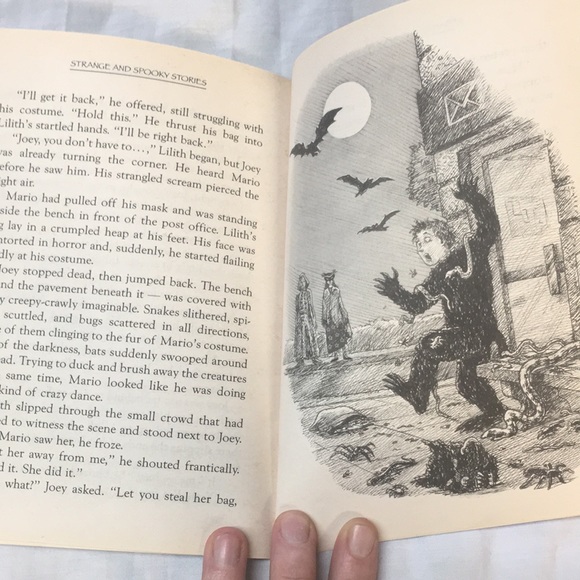 Haunted Canada 3 Book Bundle - Picture 5 of 13